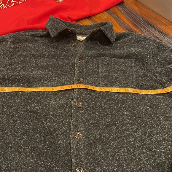 Tommy Bahama Buttoned Down Thick jacket. Mint Condition - Picture 5 of 10